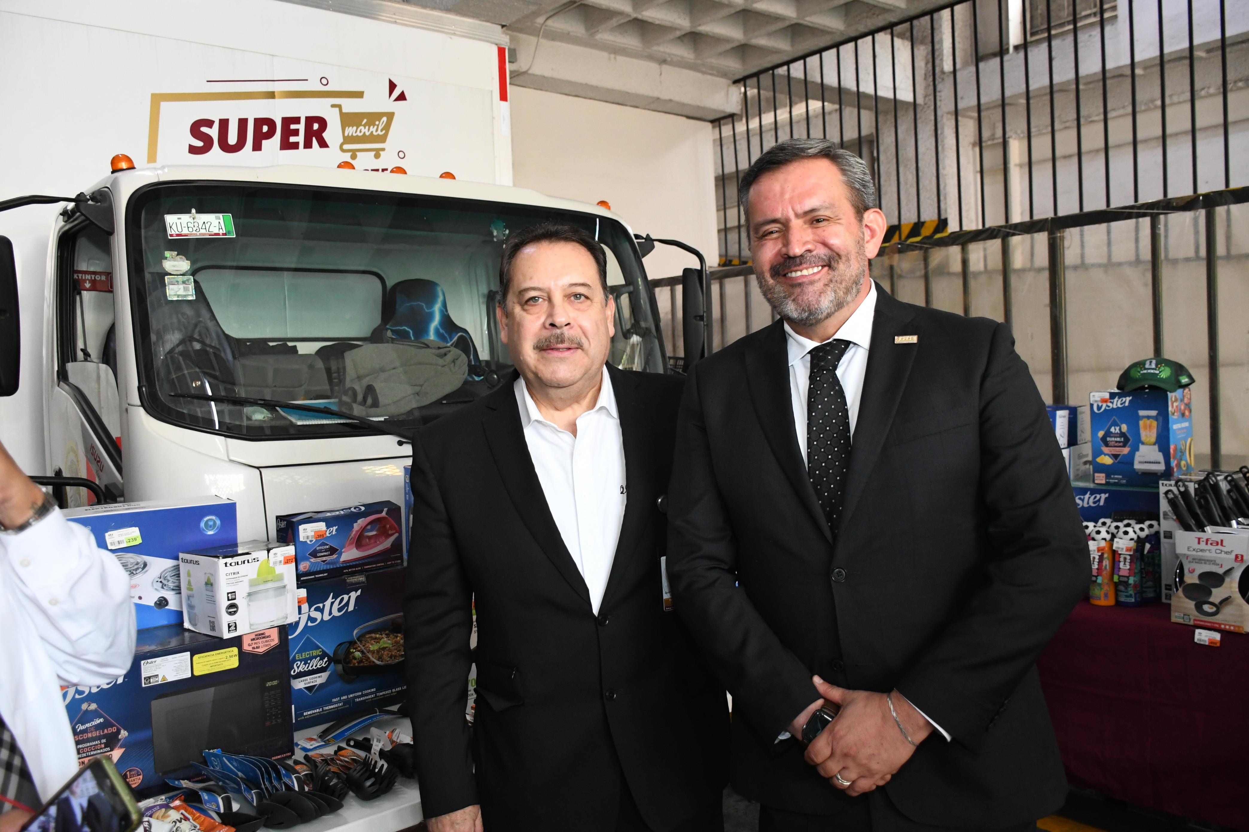Inauguración de la Unidad Móvil de SuperISSSTE en el Tribunal Federal de Conciliación y Arbitraje